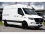 Mercedes-Benz Sprinter 317 1.9 CDI L2 Pro AMG Edition FACELIFT! Camera, Cruise, Carplay, 10,5'' Mbux, Stoelverwarming, Geveerde stoel, 170pk, Automaat, LED, Uniek!