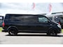 Volkswagen Transporter 2.0 TDI L2H1 Highline Black Edition Cruise, Sensoren, Airco, 140pk, Automaat, Trekhaak, Voorruit verwarming, Uniek!