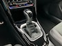 Volkswagen T-Roc 1.5TSI/150PK R-Line DSG · Trekhaak · Camera · Stoelverwarming · Navigatie · Apple/Android Car Play · Garantie t/m 29-04-2025