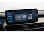Jeep Avenger Summit 54 kWh | Camera | Elektrische Achterklep | Stoelverwarming | Verwarmd Voorraam | Parkeersensoren | Apple Carplay & Android Auto | Navigatie |