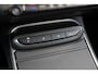 Jeep Avenger Summit 54 kWh | Camera | Elektrische Achterklep | Stoelverwarming | Verwarmd Voorraam | Parkeersensoren | Apple Carplay & Android Auto | Navigatie |