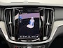Volvo V60 2.0 T8 Hybrid 455pk AWD Ultra Dark | Bowers & Wilkins | Panorama | Massage | 360 Camera | Stoelventilatie | SOH 100%| Black Edition
