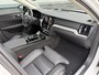 Volvo V60 2.0 T8 Hybrid 455pk AWD Ultra Dark | Bowers & Wilkins | Panorama | Massage | 360 Camera | Stoelventilatie | SOH 100%| Black Edition