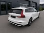 Volvo V60 2.0 T8 Plug-in hybrid AWD Ultra Dark | Bowers & Wilkins | Panorama | Massage | 360 Camera | Stoelventilatie