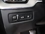 Volvo XC60 2.0 T6 Plug-in hybrid AWD R-Design | Panoramadak | Contour stoelen | HUD | Lederen Interieur | Ele. verstelbare stoelen + Geheugen | Navigatie | Stoelverwarming | 360 Camera | DAB | Apple CarPlay/Android Auto | LED | Adaptieve Cruise Control |