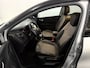 Renault Captur 1.3 TCe Intens Camera, Navi, Cruise control, Keyless start, A start stop, Lichtmetalen velgen, Clima, Radio