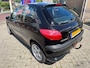 Peugeot 206 1.6 XS 5drs | nieuwe apk keuring | rijd en schakelt goed ! gewoon goedkoop !