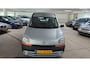 Renault Kangoo 1.4 Privilège Automaat!! Rolstoel vervoer met neerwaardse klep achter + extra stoel.
