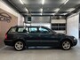 Volkswagen Passat Variant 2.0-20V Turijn | Nieuwe Koppeling | Clima | Trekhaak | LM Velgen | Parkeersensoren achter | NAP |