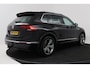 Volkswagen Tiguan 1.4 TSI Highline Business R (PANORAMADAK, TREKHAAK, DIGITALE COCKPIT, STOELVERWARMING, CRUISE ADAPTIEF)