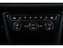 Volkswagen Tiguan 1.4 TSI Highline Business R (PANORAMADAK, TREKHAAK, DIGITALE COCKPIT, STOELVERWARMING, CRUISE ADAPTIEF)