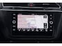Volkswagen Tiguan 1.4 TSI Highline Business R (PANORAMADAK, TREKHAAK, DIGITALE COCKPIT, STOELVERWARMING, CRUISE ADAPTIEF)