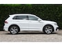 Volkswagen Tiguan 1.5 TSI R-Line Business+ / 1e eig. / pano-dak / zwart leer / adaptieve cruise control / R-line / trekhaak