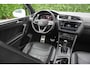 Volkswagen Tiguan 1.5 TSI R-Line Business+ / 1e eig. / pano-dak / zwart leer / adaptieve cruise control / R-line / trekhaak