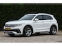 Volkswagen Tiguan 1.5 TSI R-Line Business+ / 1e eig. / pano-dak / zwart leer / adaptieve cruise control / R-line / trekhaak