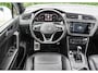 Volkswagen Tiguan 1.5 TSI R-Line Business+ / 1e eig. / pano-dak / zwart leer / adaptieve cruise control / R-line / trekhaak