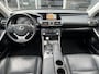 Lexus IS 300h Luxury Line | Schuifdak, Mark Levinson, Trekhaak, Geheugenfunctie, LED, Stoelverwarming, Keyless