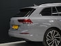 Volkswagen Golf Variant 1.0 eTSI Life Business [ADAPTIVE CRUISE, APPLE CARPLAY, TREKHAAK, ANDROID, MEMORY SEAT, STOELVERWARMING, PDC V+A, DIGITAL DASH, CLIMATE CONTROL, NIEUWSTAAT]