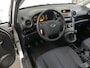Kia Carens 2.0 CVVT X-tra - Trekhaak - Airco