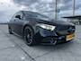 Mercedes-Benz A-klasse 180 AMG Premium Plus PANO LEER FULL