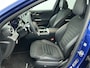 Mercedes-Benz C-klasse Estate 300 e AMG line | Night Pakket | Panoramadak | Alarm Klasse 3 | Distronic | Apple CarPlay | Sfeerverlichting | Memory voorstoelen. Inclusief 24 maanden MB Certified garantie voor Europa.