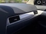 Mitsubishi Outlander 2.0 PHEV Instyle Automaat | SOH 99,4% | Schuif-/Kanteldak | Leder | Camera | Navi | Clima | Trekhaak | PDC |