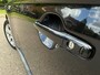 Mitsubishi Outlander 2.0 PHEV Instyle Automaat | SOH 99,4% | Schuif-/Kanteldak | Leder | Camera | Navi | Clima | Trekhaak | PDC |