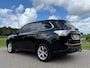 Mitsubishi Outlander 2.0 PHEV Instyle Automaat | SOH 99,4% | Schuif-/Kanteldak | Leder | Camera | Navi | Clima | Trekhaak | PDC |