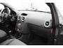 Opel Corsa 1.4-16V Cosmo 5-deurs met trekhaak