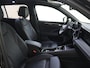Volkswagen Tiguan 1.5 eHybrid R-Line Edition | SoH 100% | Panoramadak | Lederen bekleding ‘Varenna’ | Trekhaak | Head-up display | 360 camera | Adaptieve demping | Black style |