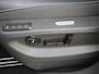 Volkswagen Tiguan 1.5 eHybrid R-Line Edition | SoH 100% | Panoramadak | Lederen bekleding ‘Varenna’ | Trekhaak | Head-up display | 360 camera | Adaptieve demping | Black style |