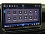 Volkswagen Tiguan 1.5 eHybrid R-Line Edition | SoH 100% | Panoramadak | Lederen bekleding ‘Varenna’ | Trekhaak | Head-up display | 360 camera | Adaptieve demping | Black style |