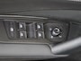 Volkswagen Tiguan 1.5 eHybrid R-Line Edition | SoH 100% | Panoramadak | Lederen bekleding ‘Varenna’ | Trekhaak | Head-up display | 360 camera | Adaptieve demping | Black style |