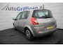 Renault Scenic 2.0-16V Tech Line nette MPV met trekhaak