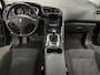 Peugeot 3008 SR 120pk Climat | Cruise | Trekhaak