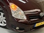 Toyota Verso 1.8 VVT-i Luna 7p. Automaat Dealeronderhouden Navi Leder Cruise