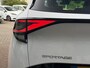 Kia Sportage 1.6 T-GDi Plug-in Hybrid AWD DynamicPlusLine PANORAMADAK | CAMERA | ELEKTRISCH VERSTELBARE STOELEN | STOELVERWARMING | STUURVERWARMING | NAVIGATIE | ALCANTARA INTERIEUR | LED | DODEHOEK DETECTIE | APPLE CARPLAY / ANDROID AUTO | ADAPTIEVE CRUISECONTROL | AFNEEMBARE TREKHAAK |