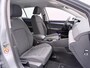 Volkswagen Golf 1.0 TSI Life Adaptive cruise / Navi / DAB / Achteruitrijcamera / Sfeerverlichting
