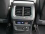 Volkswagen Tiguan 1.4 TSI eHybrid Life Automaat - PDC - Apple Carplay/Android auto - LED - Climatronic