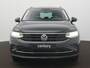Volkswagen Tiguan 1.4 TSI eHybrid Life Automaat - PDC - Apple Carplay/Android auto - LED - Climatronic