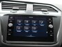 Volkswagen Tiguan 1.4 TSI eHybrid Life Automaat - PDC - Apple Carplay/Android auto - LED - Climatronic