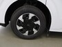 Ford E-Transit Custom 320 | L1 H1 | TREND | 65 kWh | 328 KM RANGE | CLIMATE CONTROL | CARPLAY / ANDROID AUTO | STOELVERWARMING | SPIEGEL VERWARMING | ACHTERUITRIJCAMERA | VOORRUITVERWARMING | LAADRUIMTE PAKKET | VOORBEREIDING 2300 KG TREKHAAK