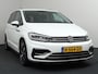 Volkswagen Touran 1.5 TSI Highline Business R 7p | Trekhaak | Camera | ACC | Carplay!