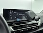Citroën E-C4X Ë-C4 X EV Feel 50kWh 136pk | Accu 98% | Navigatie via Apple Carplay / Android Auto | Climate Control | Cruise Control | Parkeersensoren | Armsteun | Led koplampen | Adaptief demping systeem | Bluetooth | DAB+ radio | Volledig digitaal instrumentenpaneel | 18" lichtmetalen velgen |