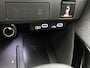 Toyota Yaris 1.5 Hybrid Dynamic | Parkeersensoren | Dodehoekdetectie | Stoel-/Stuurverwarming | Draadloze Telefoonlader |
