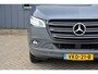 Mercedes-Benz Sprinter 317 1.9 CDI L2 Aut. * LED * MBux * Camera * Stoelverwarming * Trekhaak * Nette werkbus van 1e eig.