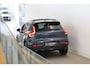 Volvo XC40 B4 200PK Black Edition Plus | Achterbank verwarmd | Afwijkende dakkleur | Apple Carplay/Android Auto|telefoonintegratie premium