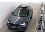 Volvo XC40 B4 200PK Black Edition Plus | Achterbank verwarmd | Afwijkende dakkleur | Apple Carplay/Android Auto|telefoonintegratie premium