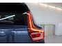 Volvo XC40 B4 200PK Black Edition Plus | Achterbank verwarmd | Afwijkende dakkleur | Apple Carplay/Android Auto|telefoonintegratie premium