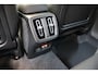 Volvo XC40 B4 200PK Black Edition Plus | Achterbank verwarmd | Afwijkende dakkleur | Apple Carplay/Android Auto|telefoonintegratie premium